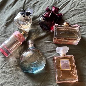Lot of perfumes